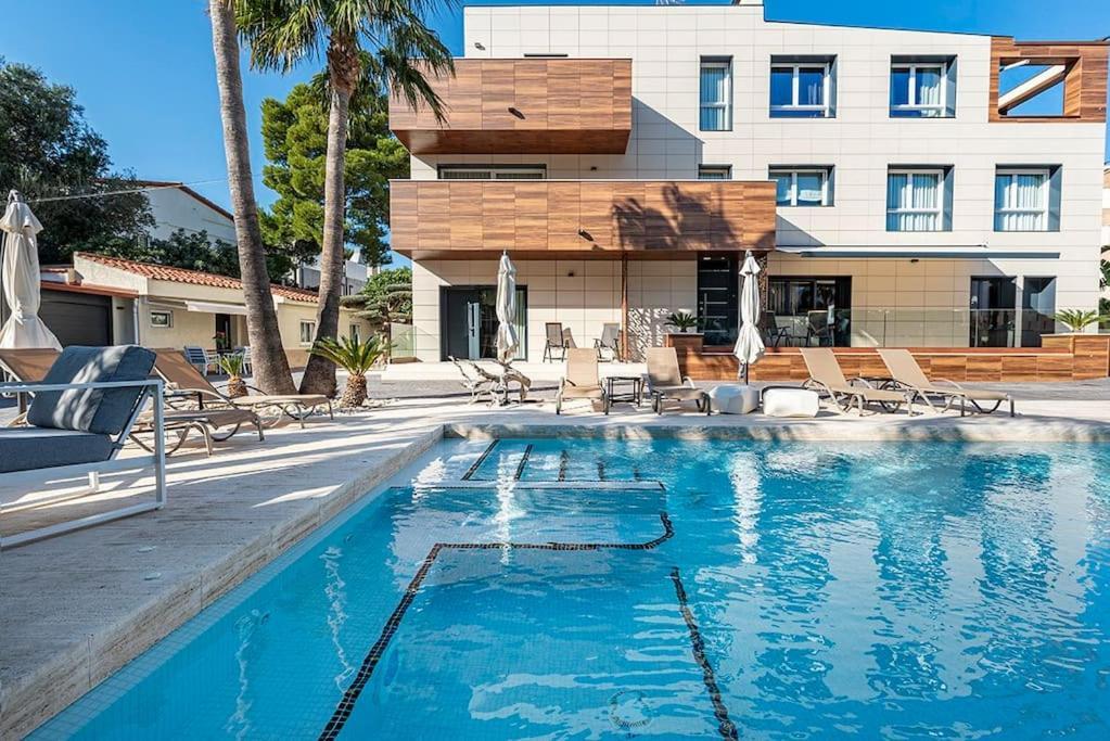 شقة 5 Stelle Piscina, Jacuzzi, Wifi - 2 Min Dal Mare ميامي بلاتجا المظهر الخارجي الصورة